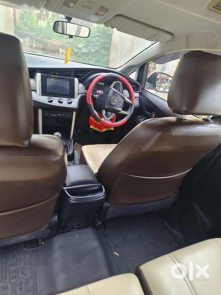 Toyota Innova Crysta 2.4 2019