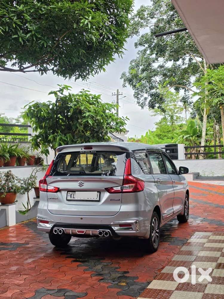 Maruti Suzuki Ertiga 1.5 Zxi, 2023, Petrol