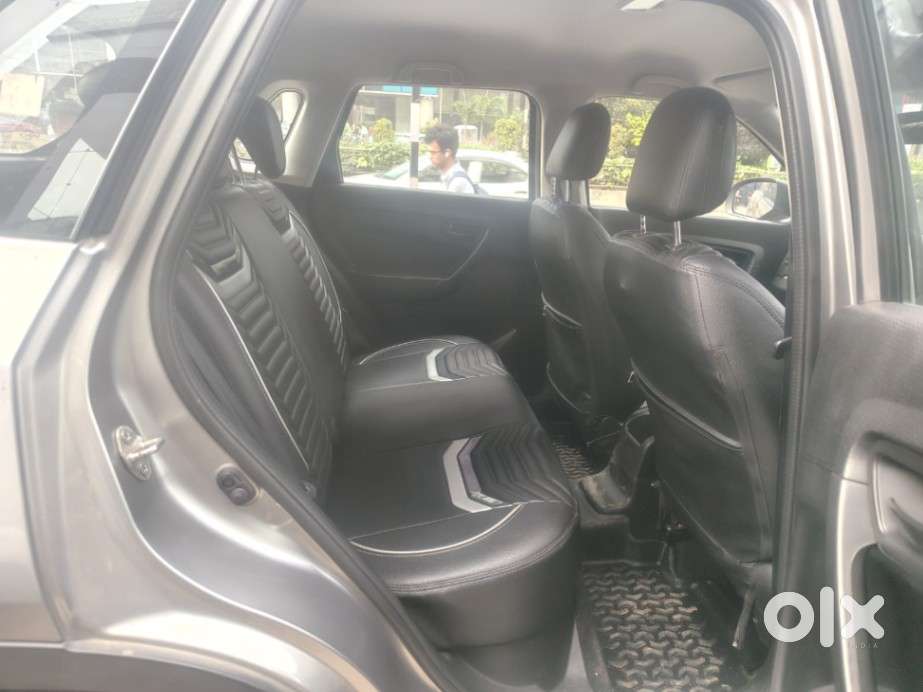 Maruti Suzuki Vitara Brezza 1.5 Vxi At, 2021, Petrol