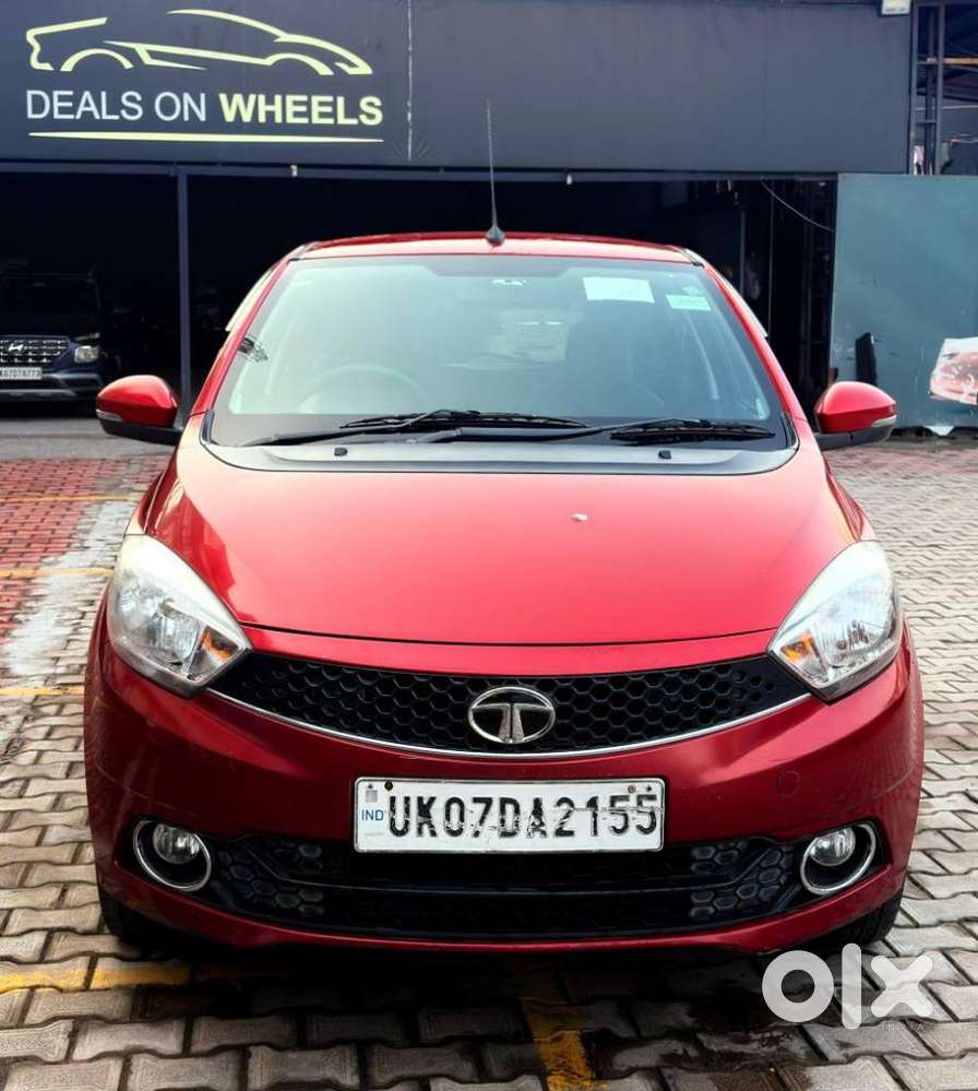 Tata Tiago, 2017, Petrol