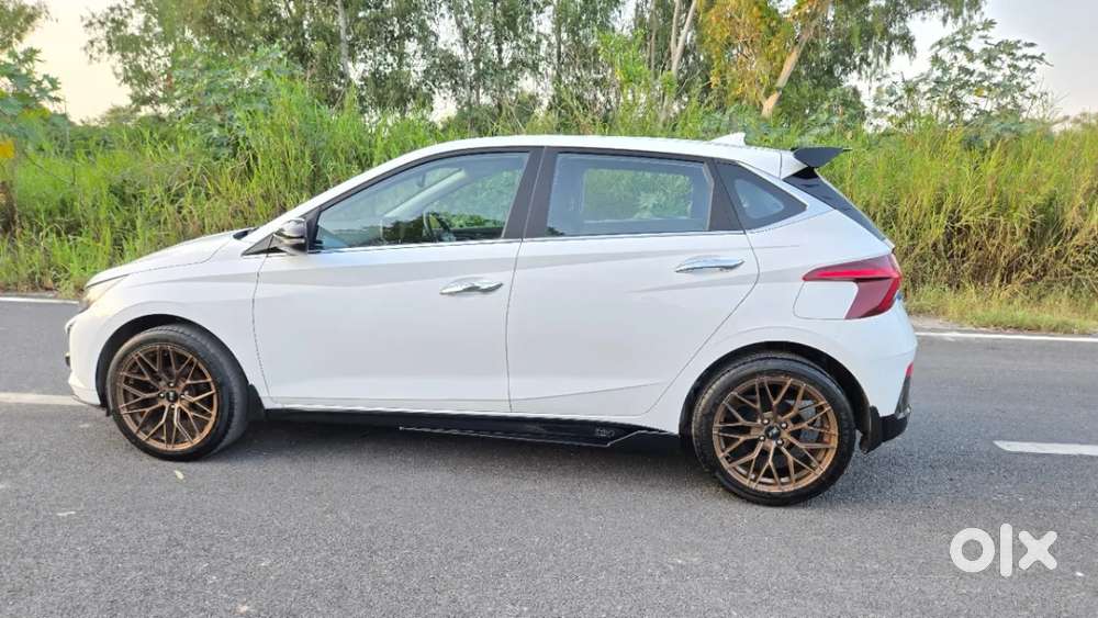 Hyundai I20 Asta (o) 1.2 Ivt, 2025, Petrol