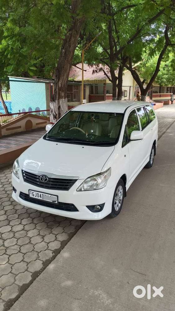 Toyota Innova 2.5 E Diesel Ms 7-seater, 2013, Diesel