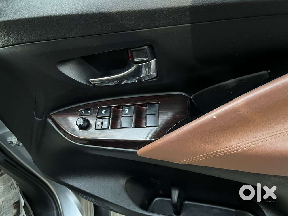 Toyota Innova Crysta [2016-2020] 2.4 Gx At 7 Str, 2019, Petrol