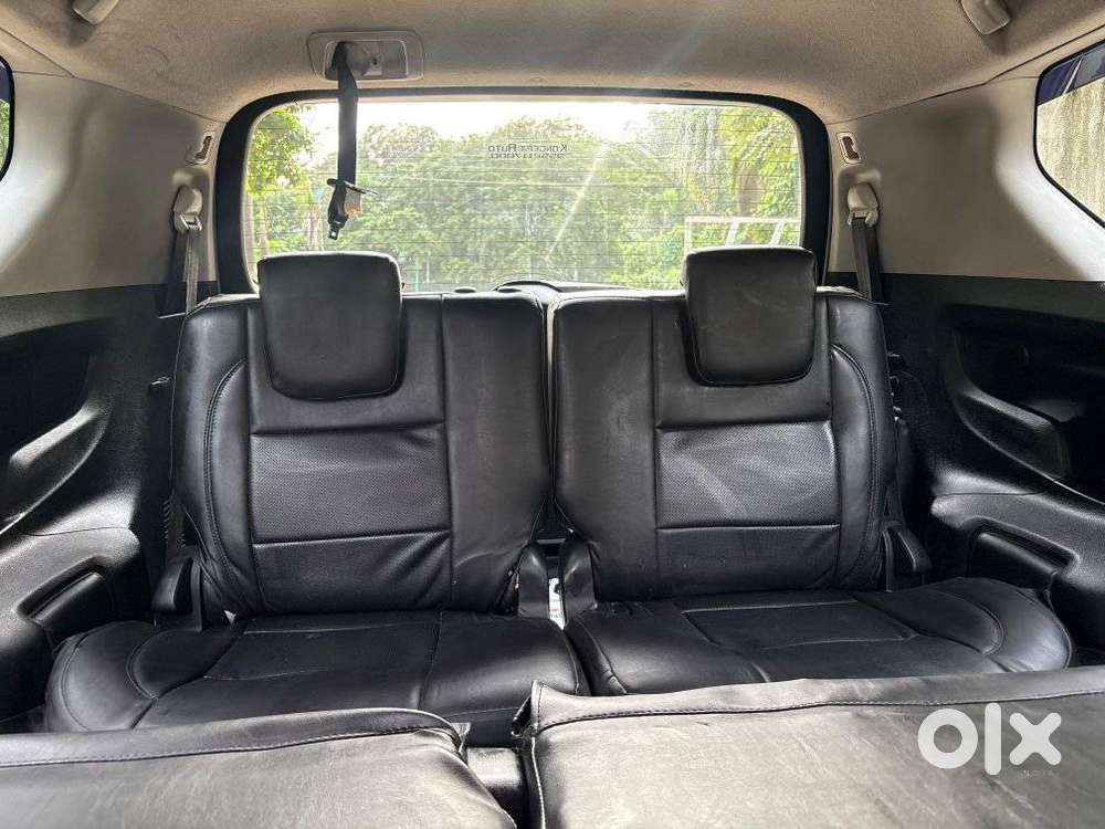 Toyota Innova Crysta 2.4 G Mt 8s, 2017, Diesel