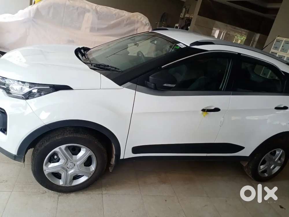 Tata Nexon 2021 Diesel Well Maintained