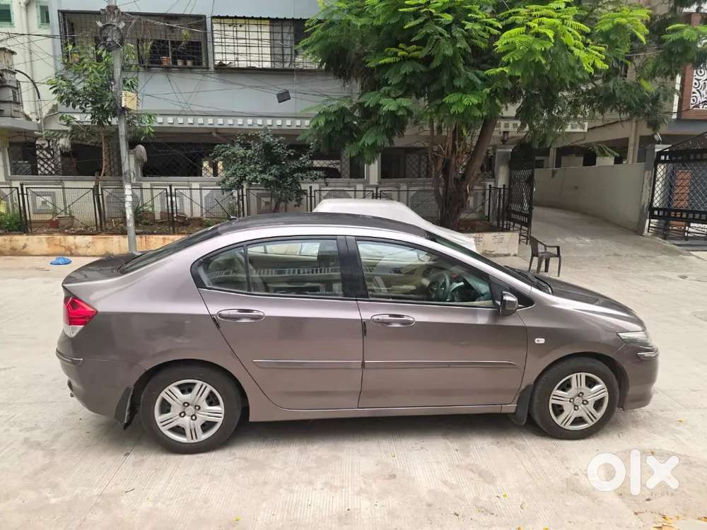 Honda City 1.5s I-vtec Mt Bsiv 2011 Petrol 92,905 Kms Driven,manual
