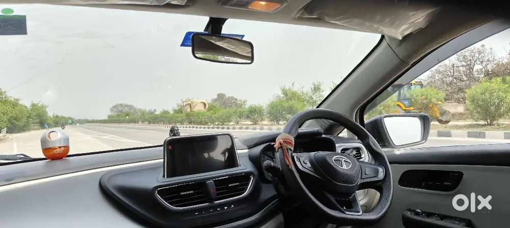 Tata Altroz Xm Plus 2021