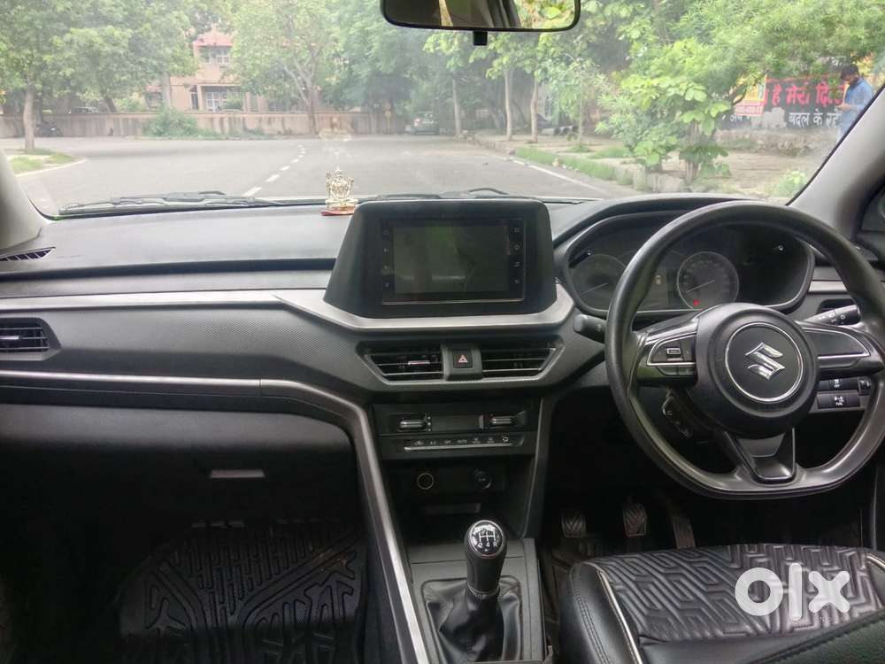 Maruti Suzuki Brezza 1.5 Vxi Cng, 2024, Cng & Hybrids