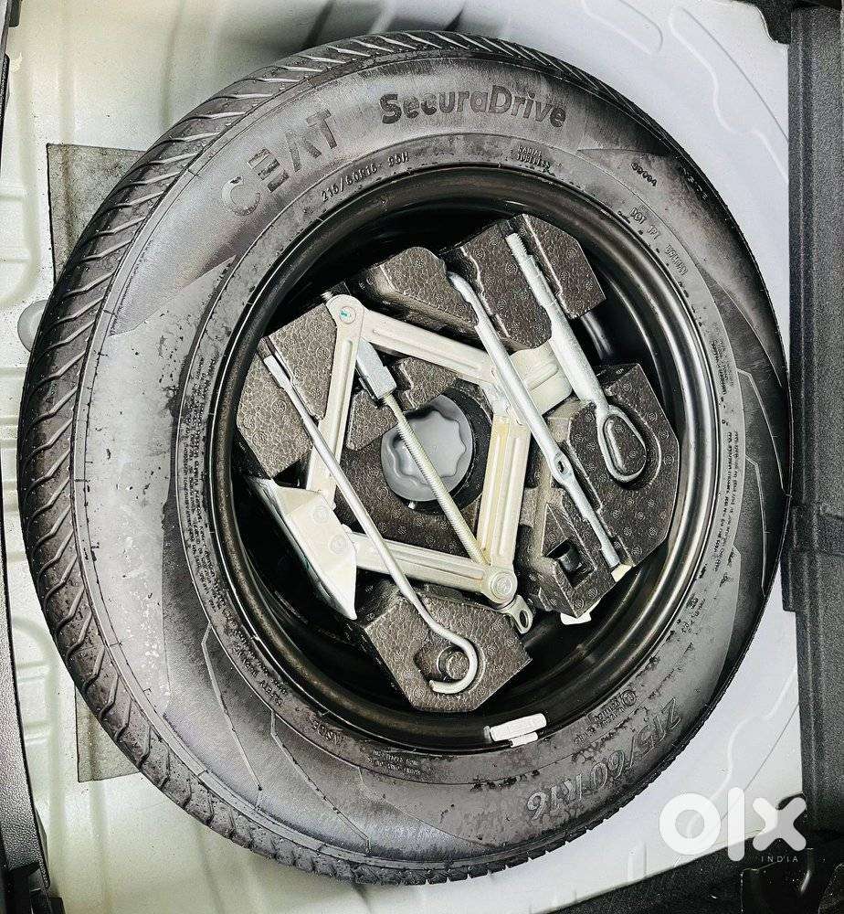 Mg Astor 1.3 Savvy Turbo At S Red, 2023, Petrol