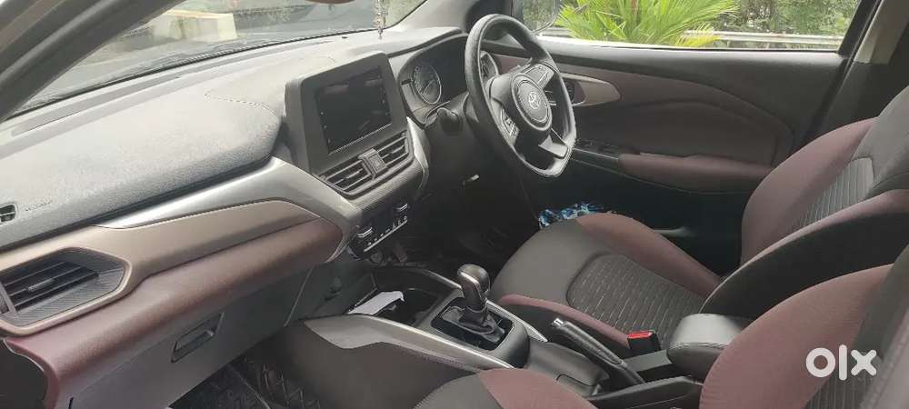 Toyota Urban Cruiser 2024 S Plus Petrol Amt
