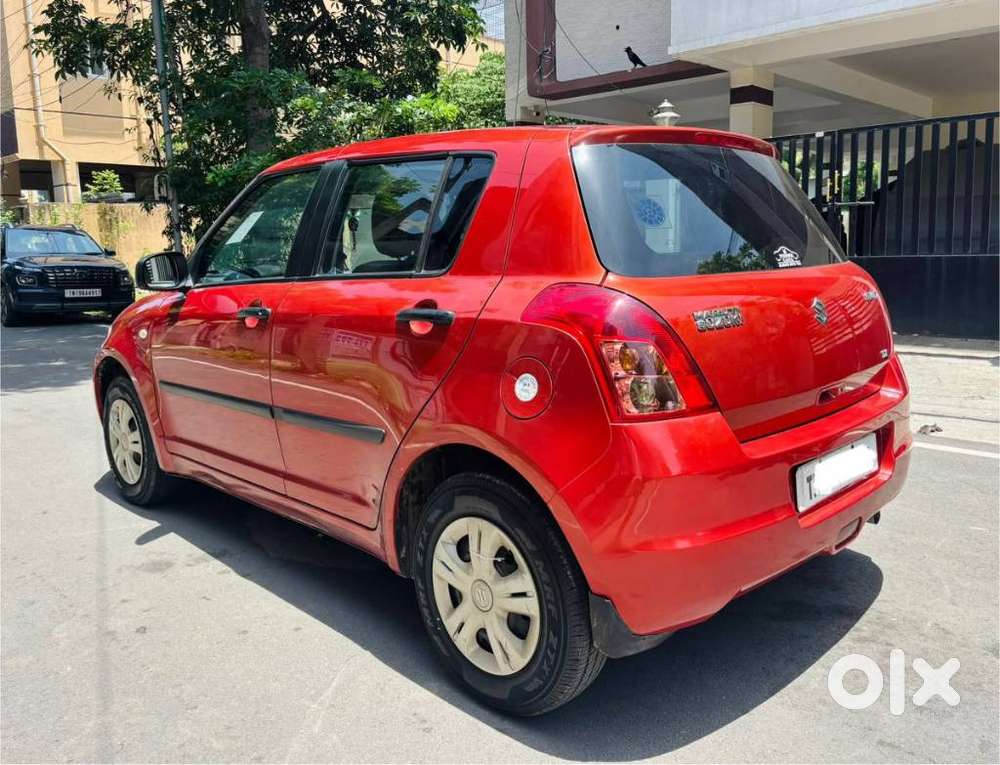 Maruti Suzuki Swift Vxi Optional, 2011, Petrol