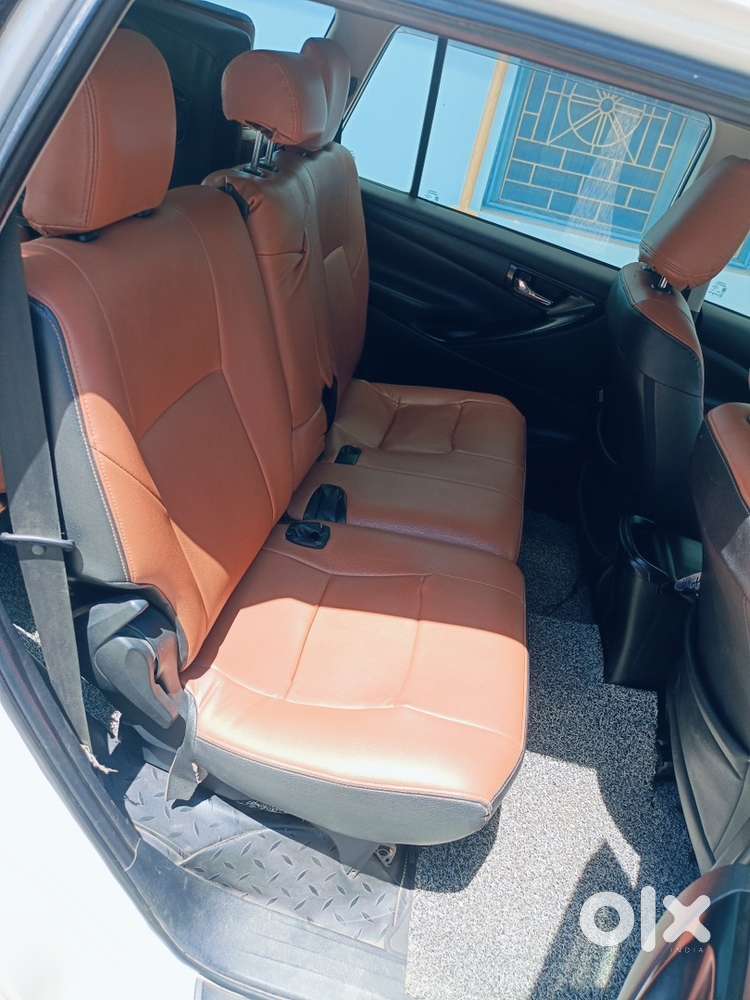 Toyota Innova Crysta 2018
