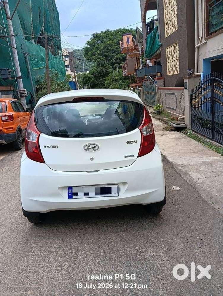 Hyundai Eon Magna, 2011, Petrol