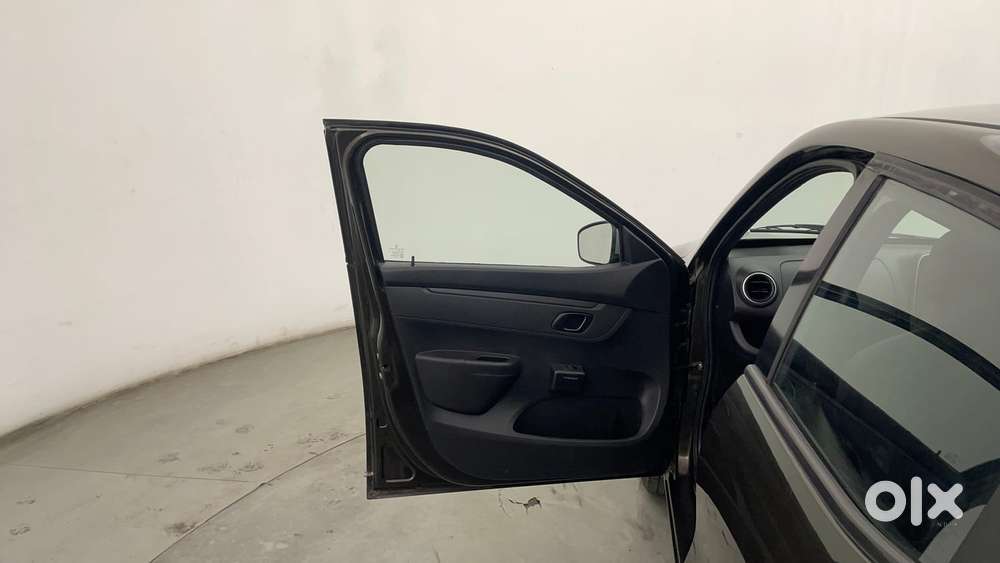 Renault Kwid 2019-ongoing 1.0 Rxl Amt, 2017, Petrol