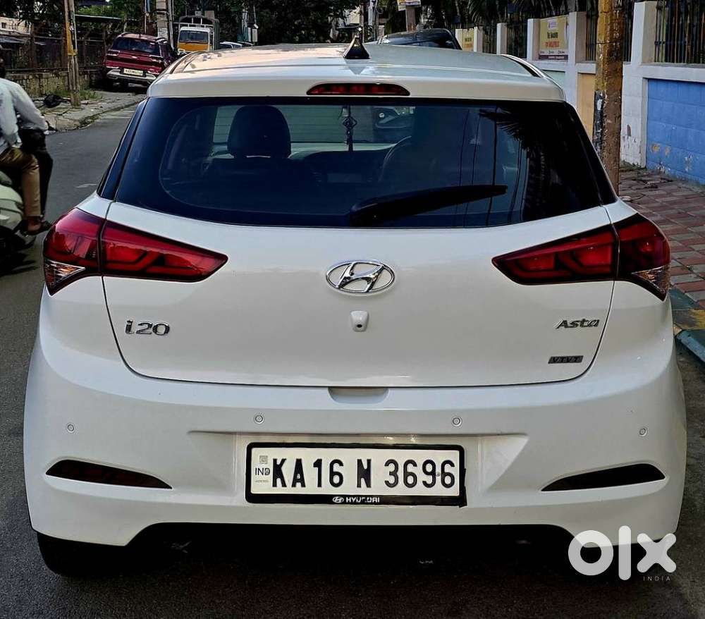 Hyundai I20 Asta (o) 1.2 Mt, 2017, Petrol