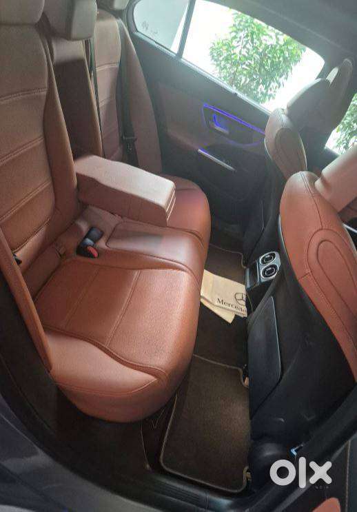 Mercedes-benz C Class 200 Year 2025