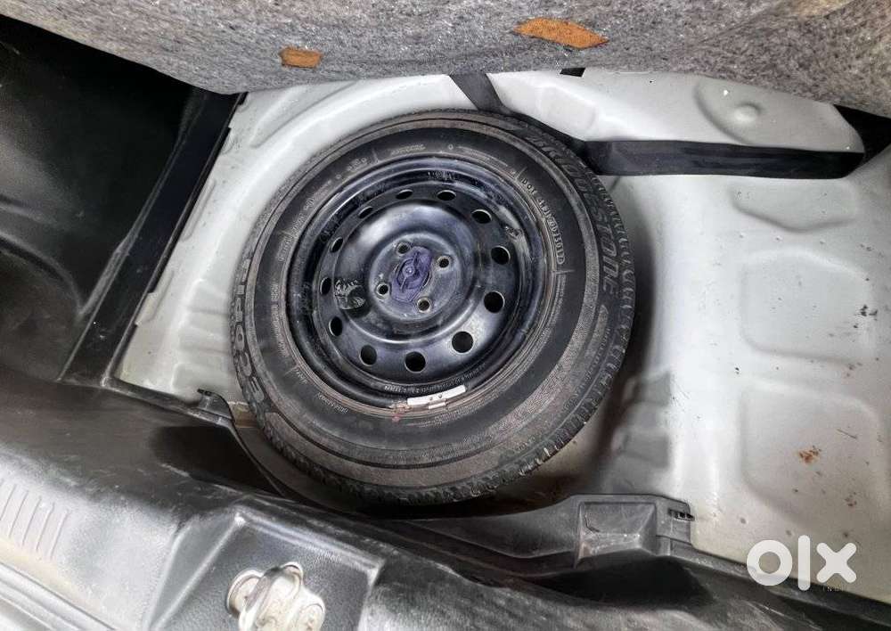 Maruti Suzuki Swift Vxi Abs Bsiv, 2019, Petrol