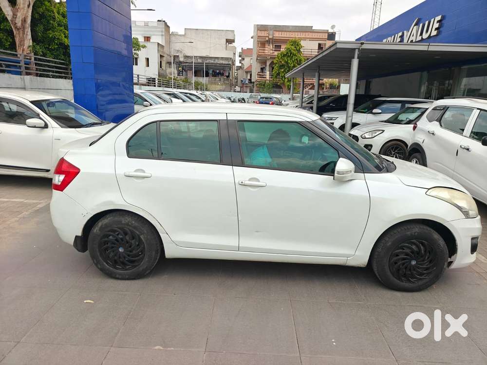 Maruti Suzuki Dzire 1.2 Vxi, 2014, Petrol