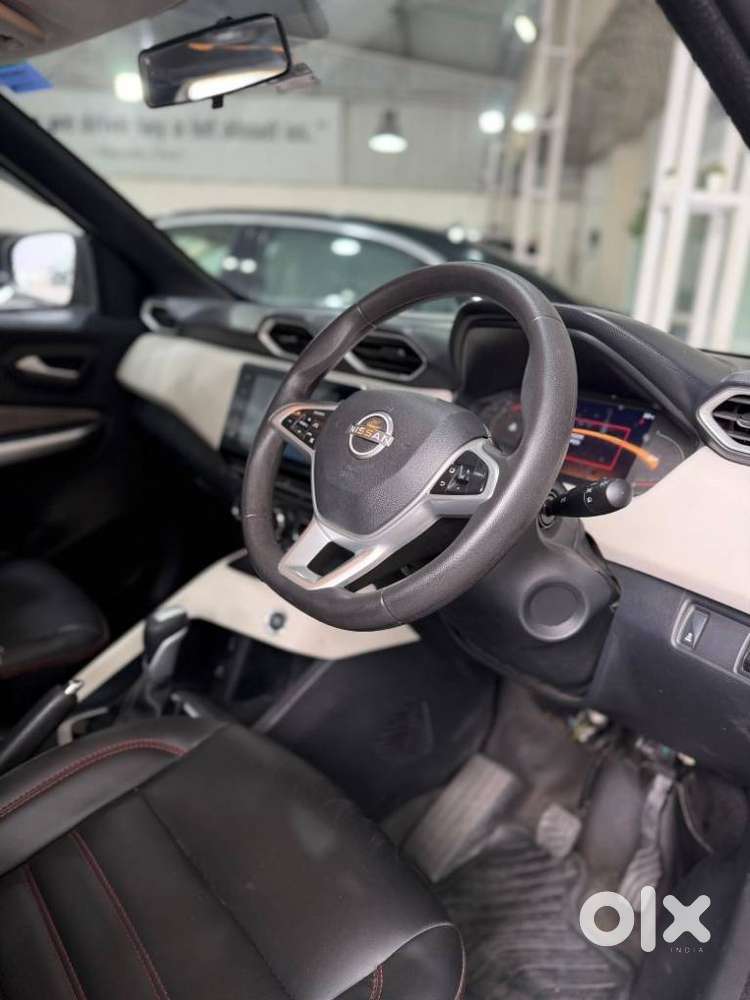 Nissan New Mpv, 2023, Petrol
