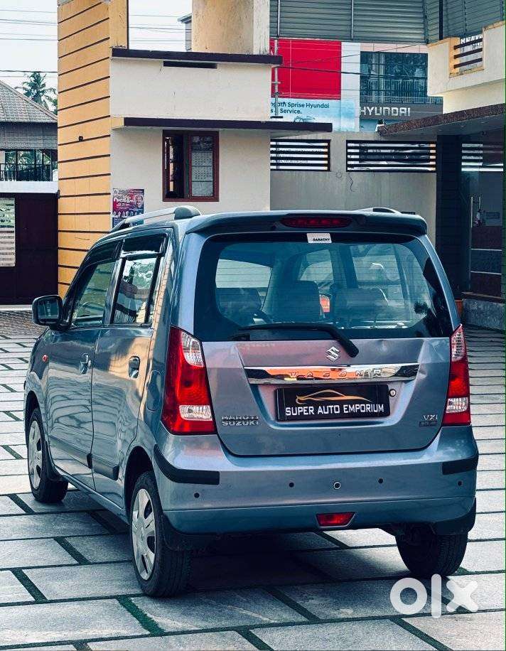 Maruti Suzuki Wagon R Vxi Amt1.2, 2016, Petrol