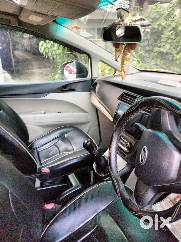 Mahindra Marazzo M2 8str, 2020, Diesel