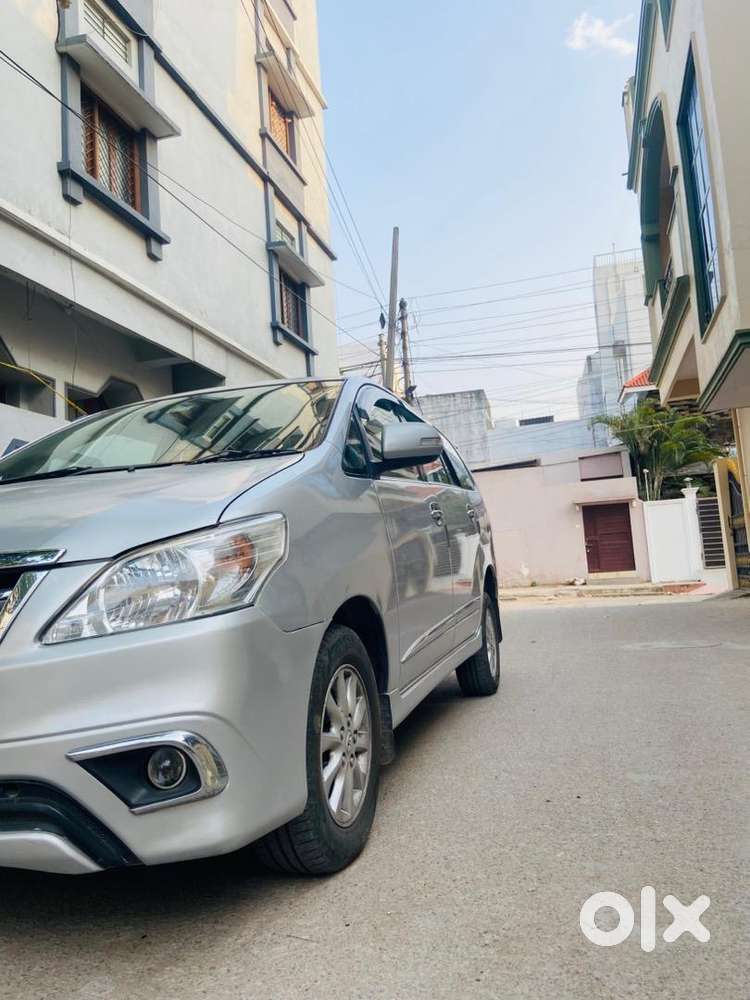 Toyota Innova 2015 Diesel Well Maintained