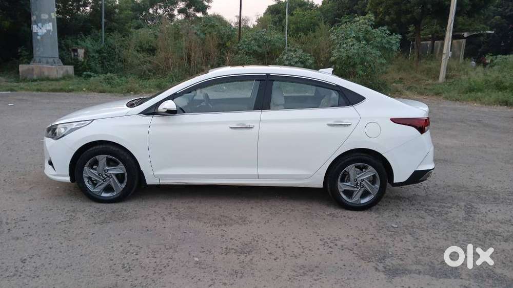 Hyundai Verna 1.5 Sx Diesel Mt, 2022, Diesel