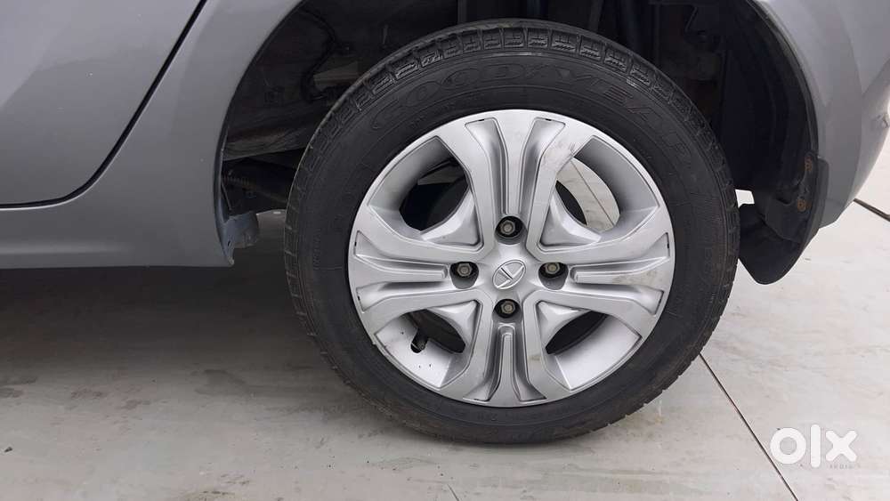 Tata Tiago Xz, 2019, Petrol