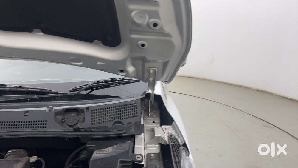 Nissan Magnite Xv Turbo, 2022, Petrol