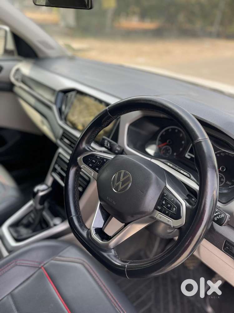 Volkswagen Taigun 1.0 Tsi Highline At, 2021, Petrol
