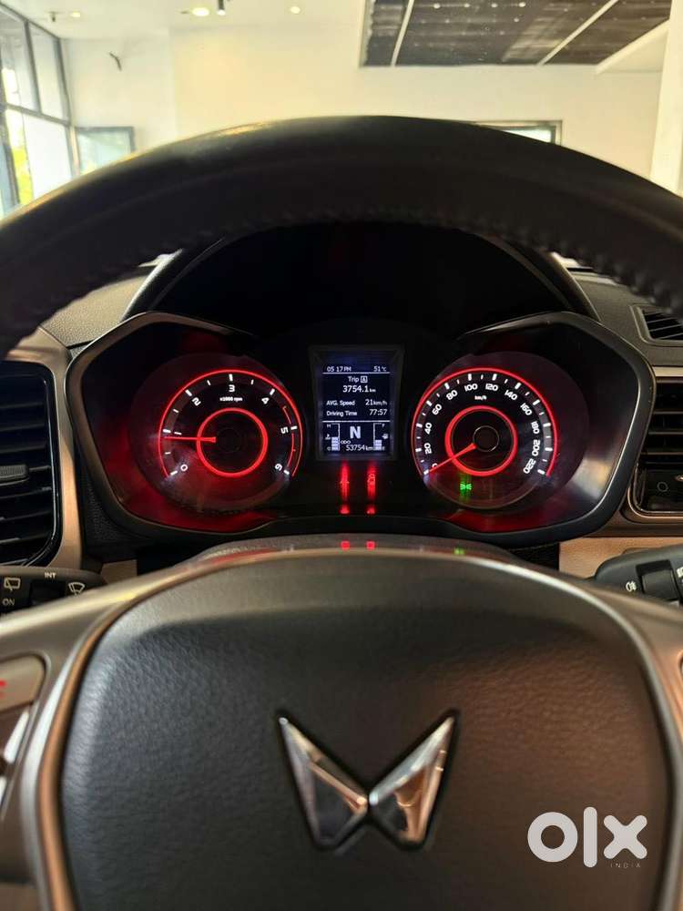 Mahindra Xuv300 W8 Option Diesel, 2023, Diesel
