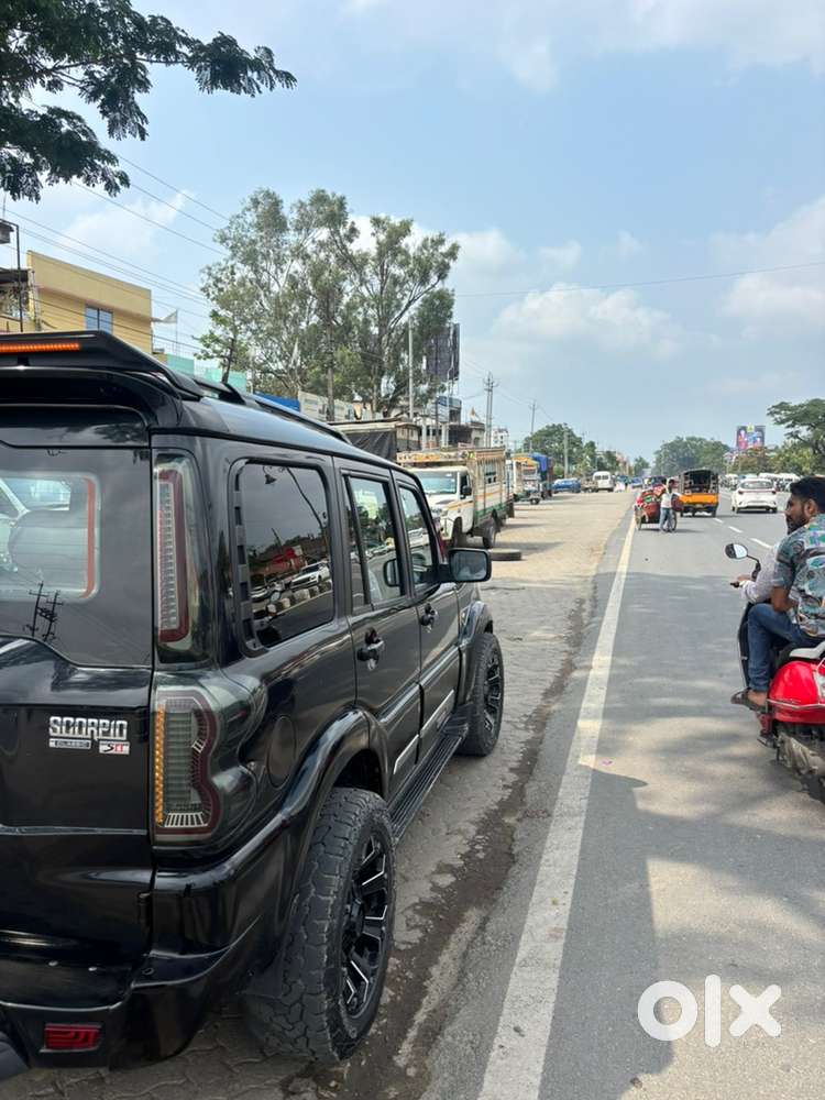 Mahindra Scorpio 2024 Diesel Well Maintained