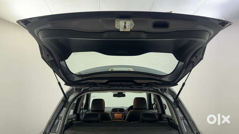 Maruti Suzuki Vitara Brezza 1.5 Zxi Plus, 2022, Petrol