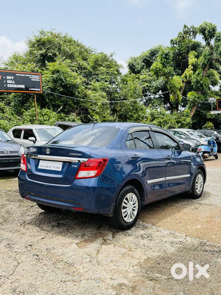 Maruti Suzuki Swift Dzire 1.2 Vxi Bsiv, 2018, Petrol