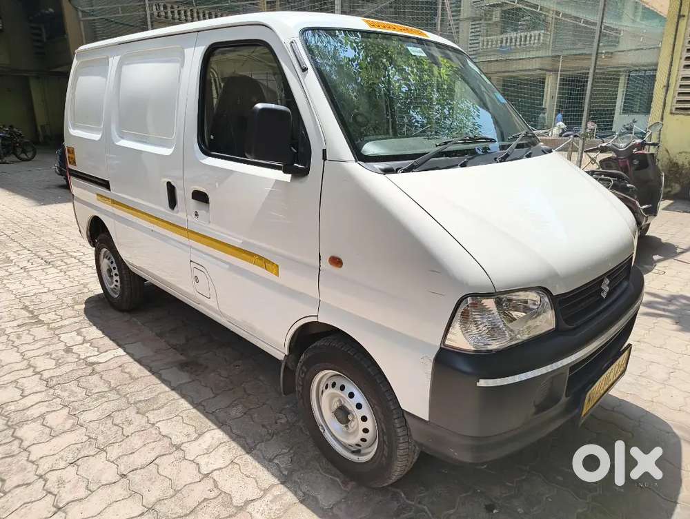 Maruti Suzuki Eeco 2025 Cng & Hybrids 6400 Km Driven