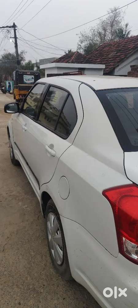 Maruti Suzuki Dzire 2009 Petrol 79000 Km Driven