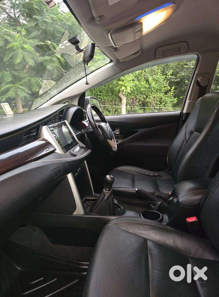 Toyota Innova Crysta 2.4 Zx Mt, 2016, Diesel