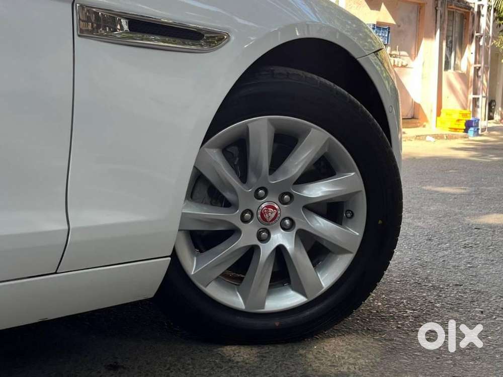 Jaguar Xf 2.0 Petrol Prestige, 2021, Petrol