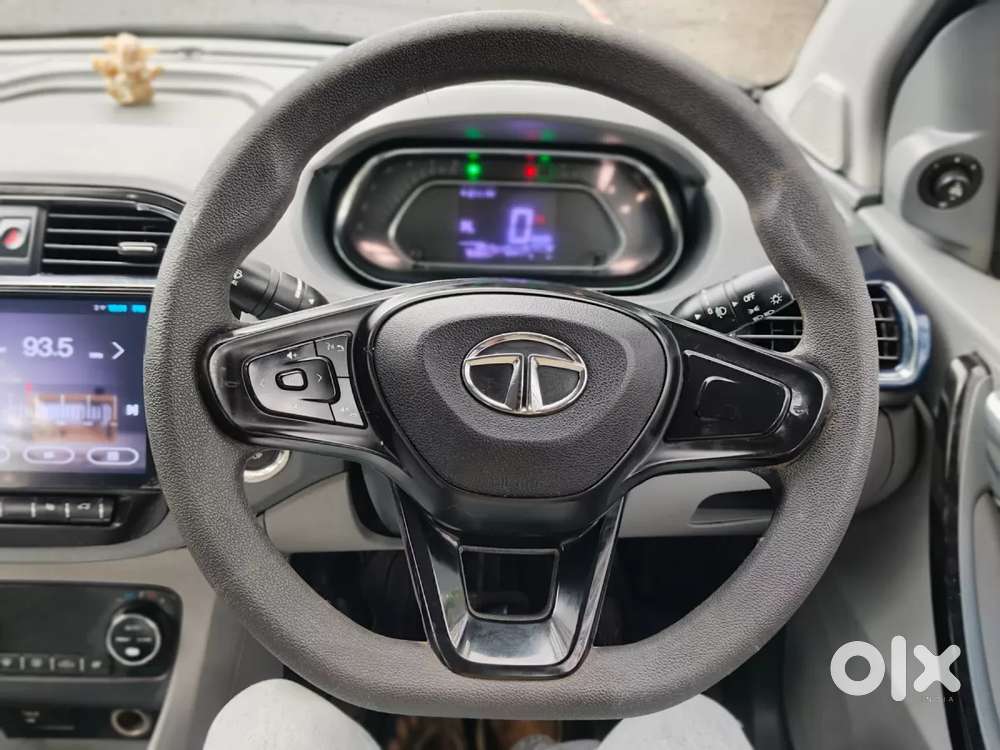 Tata Tigor Xza Plus, 2020, Petrol