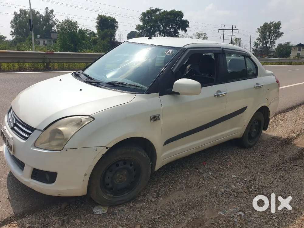 Maruti Suzuki Dzire 1.2 Lxi 2011