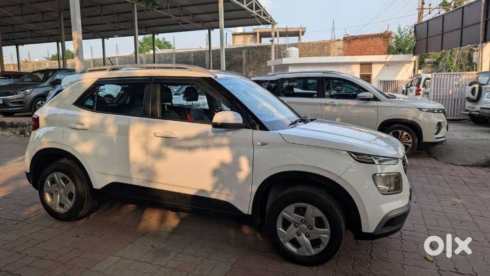 Hyundai Venue S Mt 1.2 Kappa, 2019, Petrol