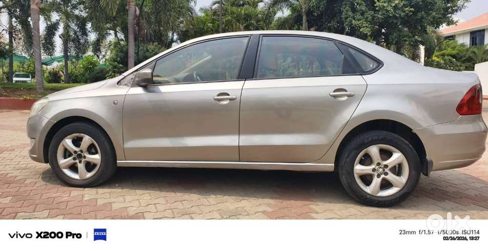 Skoda Rapid Elegance 1.6 Tdi Cr Manual, 2012, Diesel