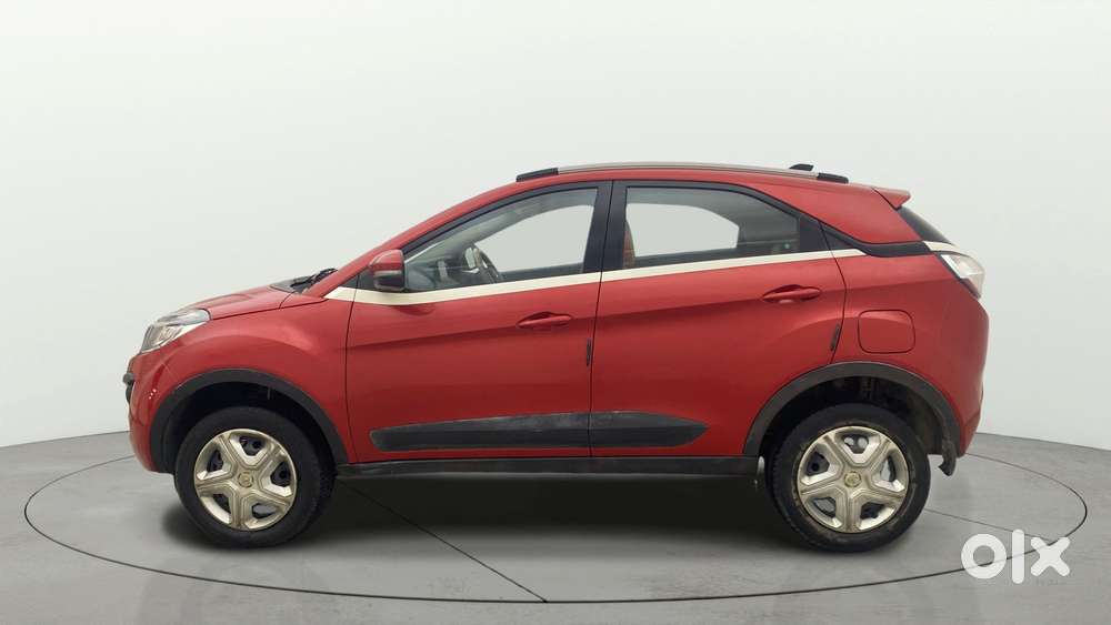 Tata Nexon 1.2 Revotron Xz Plus, 2018, Petrol
