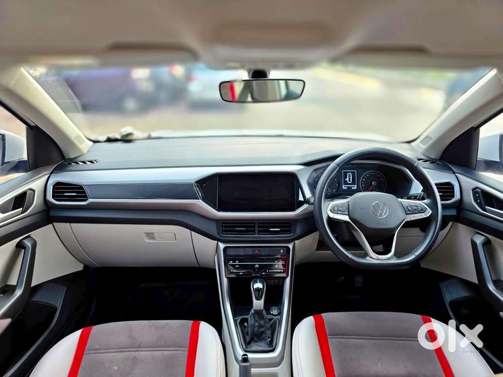 Volkswagen Taigun 1.0 Tsi Highline At, 2023, Petrol