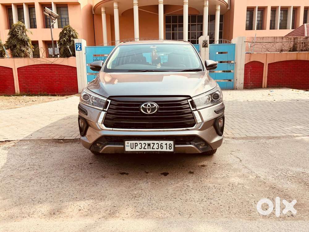 Toyota Innova Crysta 2.4 Vx Mt, 2022, Diesel
