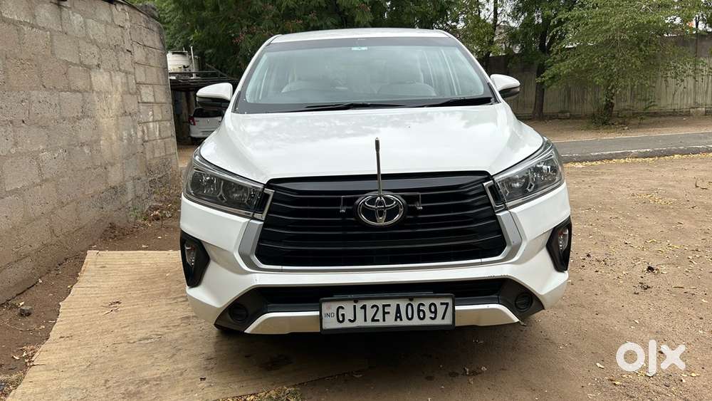 2022 Toyota Innova Crysta Diesel Manual