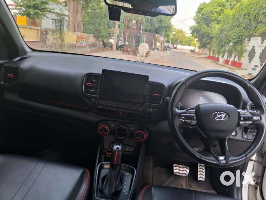 Hyundai Venue N Line N8 Dct Dual Tone, 2022, Petrol