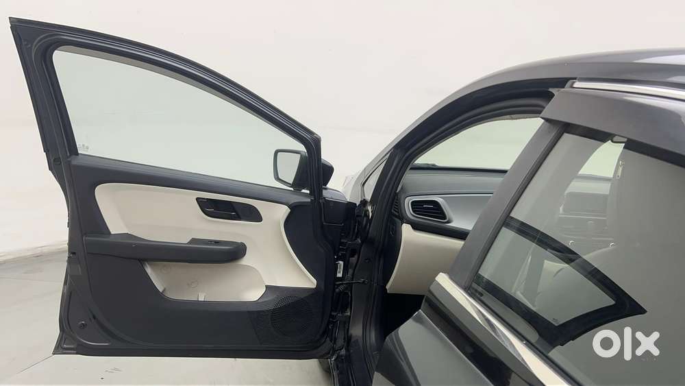 Tata Altroz 1.2 Xe Rhytm Petrol, 2021, Petrol