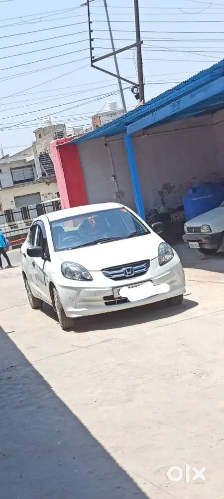 Honda Amaze 1.2 Petrol 2015