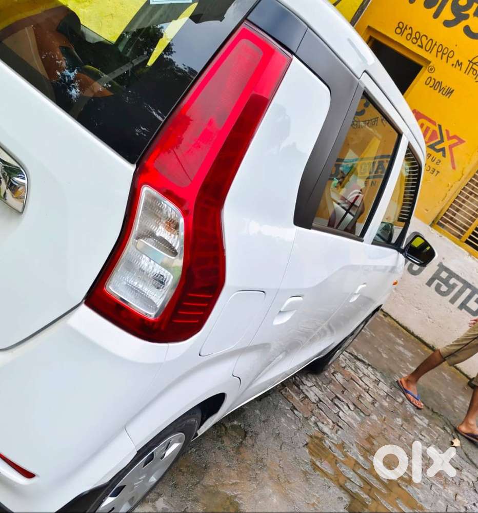 Like-new 2023 Wagon R Vxi Cng With Premium Mods – Selling Up